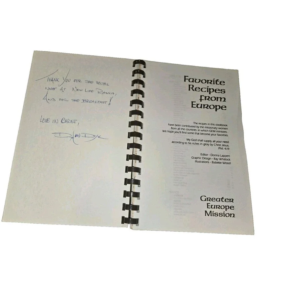 FAVORITE RECIPES FROM EUROPE - Greater Europe Mission - Vintage Cookbook